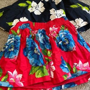 Bundle 2 floral hollister skirts